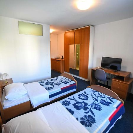 Guest House Duje Split Buitenkant foto